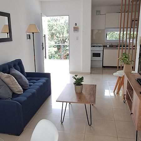 וילה איינדה Departamento Temporario - Barrio San Isidro מראה חיצוני תמונה