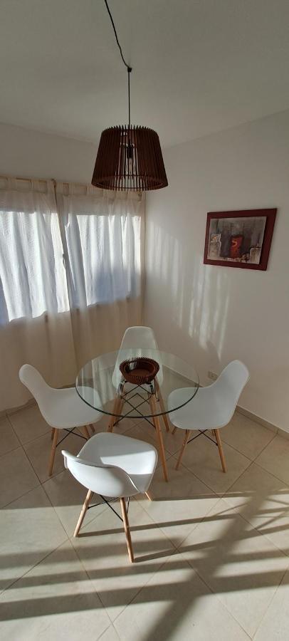 וילה איינדה Departamento Temporario - Barrio San Isidro מראה חיצוני תמונה