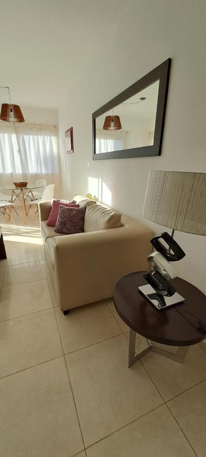 וילה איינדה Departamento Temporario - Barrio San Isidro מראה חיצוני תמונה