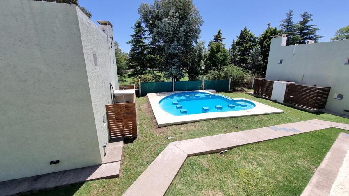וילה איינדה Departamento Temporario - Barrio San Isidro מראה חיצוני תמונה