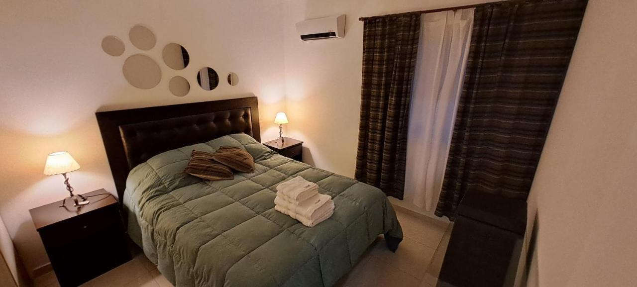 וילה איינדה Departamento Temporario - Barrio San Isidro מראה חיצוני תמונה