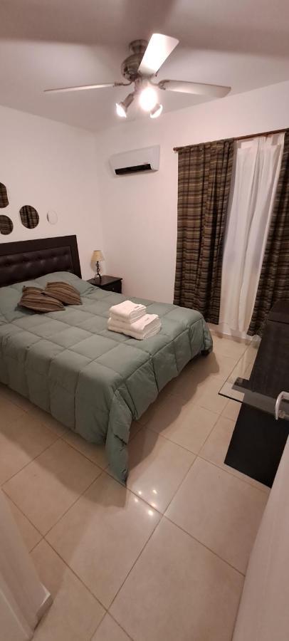 וילה איינדה Departamento Temporario - Barrio San Isidro מראה חיצוני תמונה